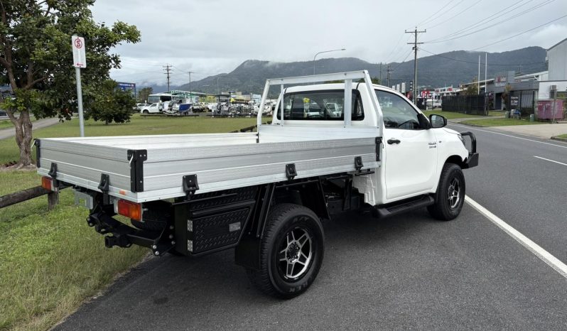 
								04/2019 Toyota Hilux SR Single Cab 4×4 Ute full									