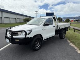 
										04/2019 Toyota Hilux SR Single Cab 4×4 Ute full									